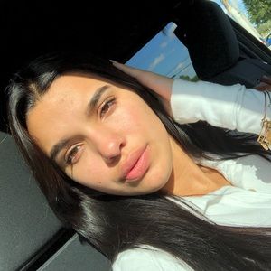 Meet your Posher, Veronica